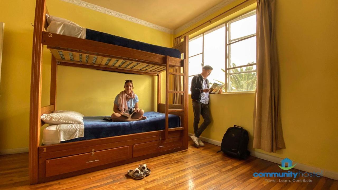 Community Hostel Quito Exterior photo